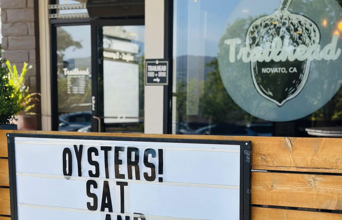 trailhead-sip-slurp-oysters-saturdays-novato