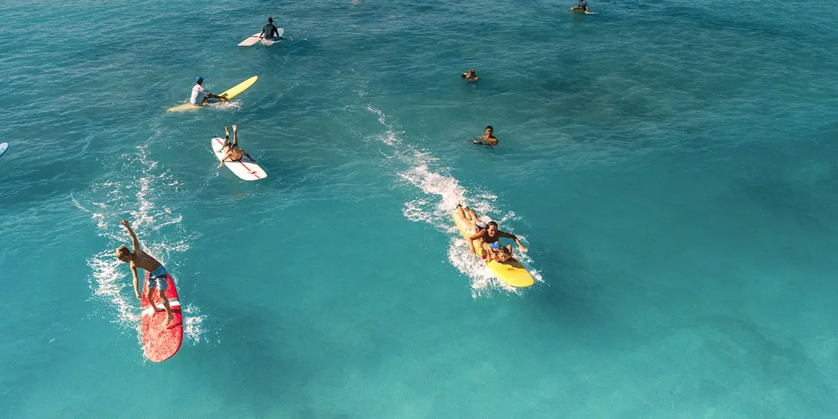 Surf-Waikiki-Oahu-Hawaii-HTA.jpg