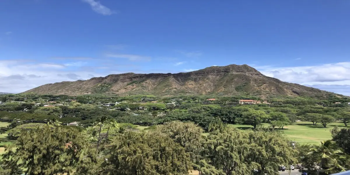 Diamond Head_oahu_feature image_800x400_jeanne cooper