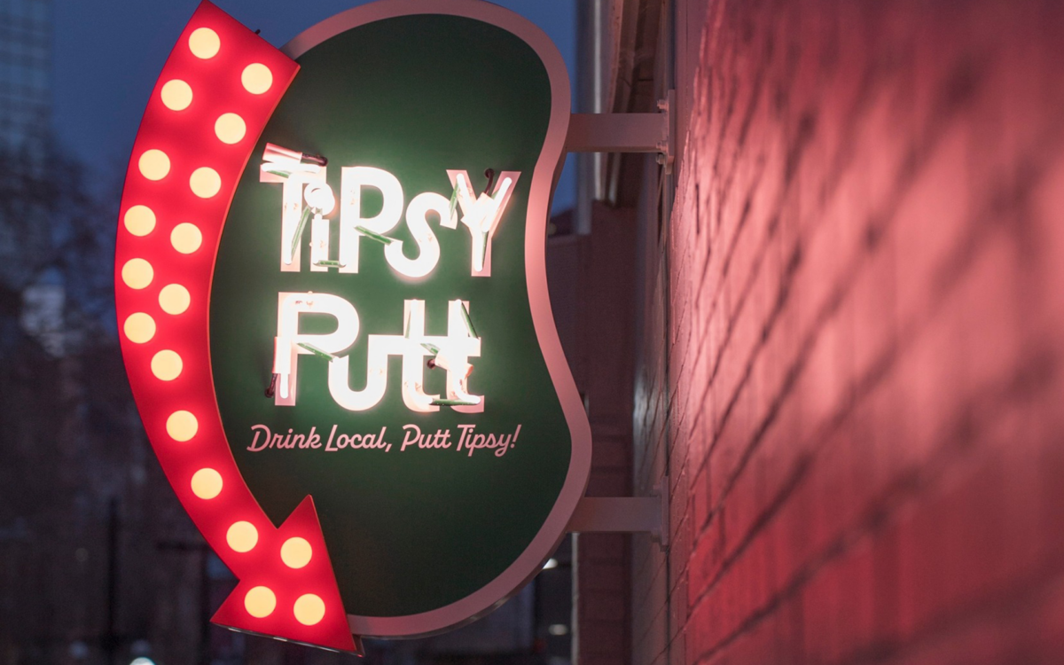 Tipsy-Putt-resized-1920x1200-1.png