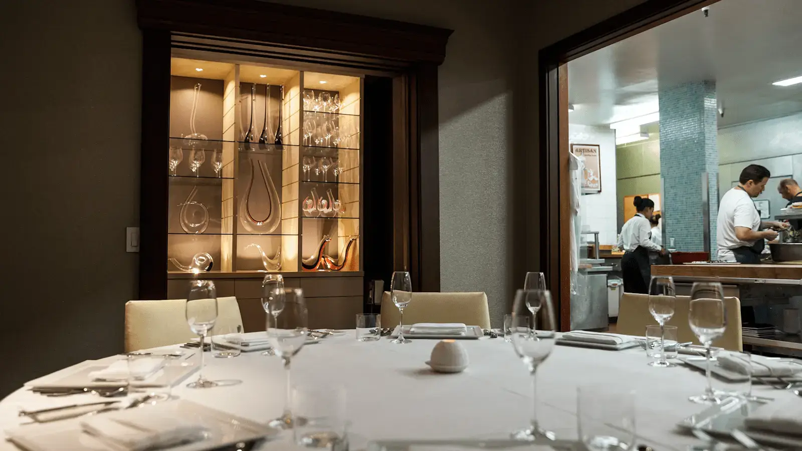plumed-horse_south-bay_private-dining_800x450.png