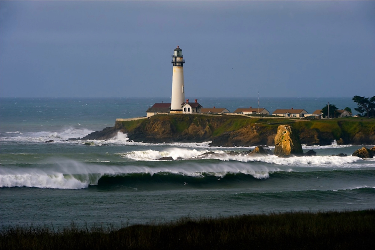 Pidgeon Point Light Station State Historic Park