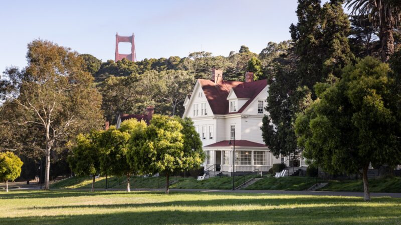 Cavallo point historic lodge with golden gate bridge in the background